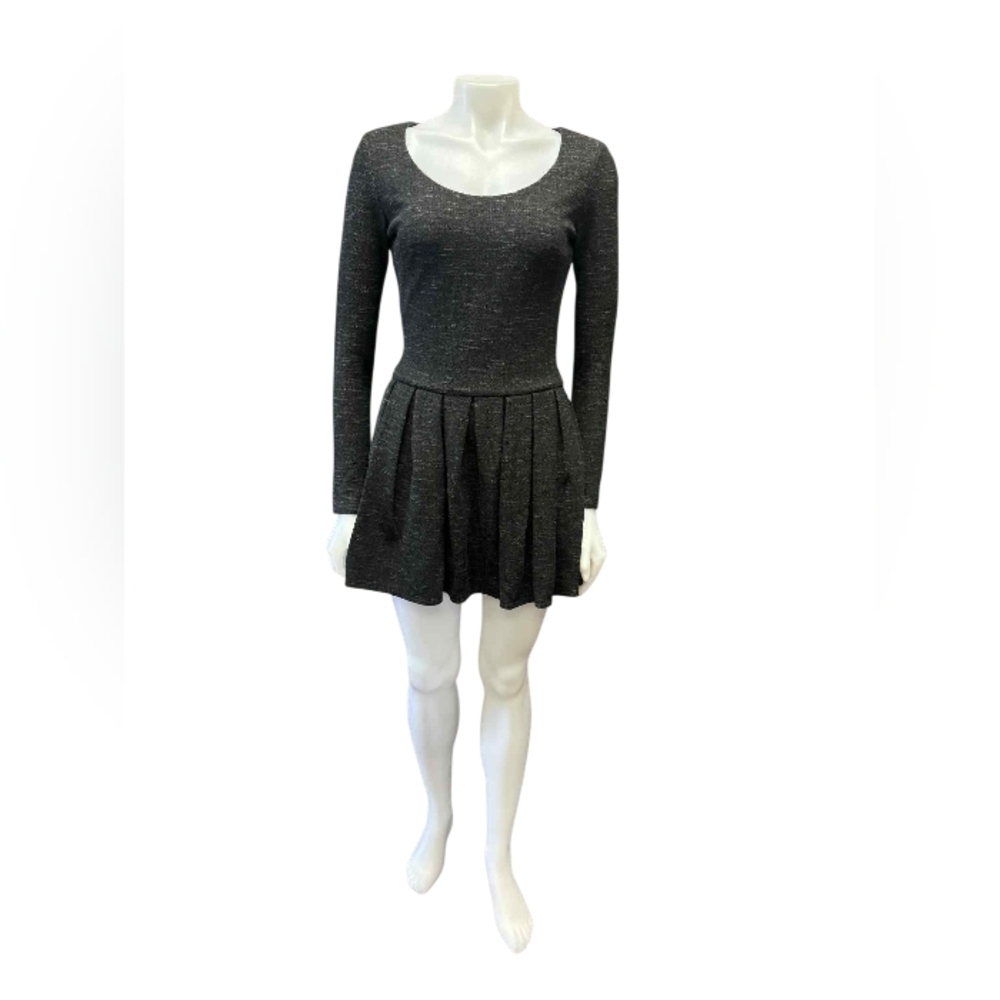 Talula Aritzia Longsleeve Dress Knit Black/White Salt And Peppered Size 6